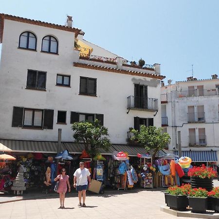 3 Bedroom Gorgeous Apartment In Tossa De Mar Exterior photo